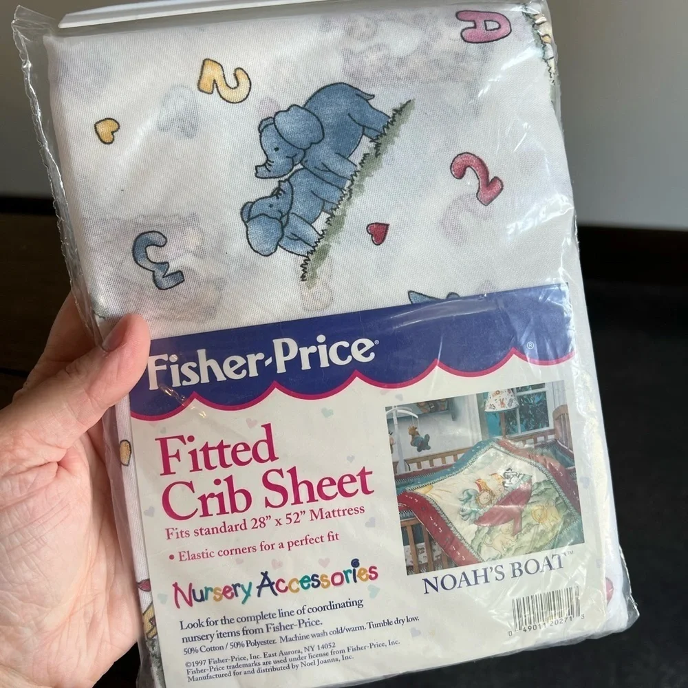 Vintage Crib Sheet Fisher Price/ Toddler Mattress Sheet‎ Standard 28 x 52 Inches